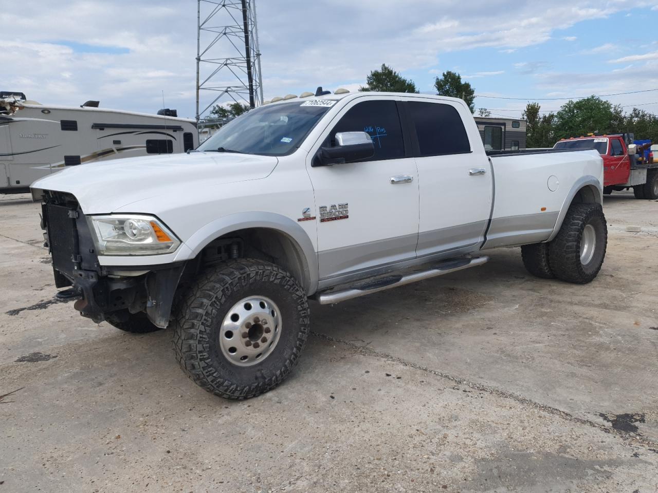 RAM 3500 LARAM 2015