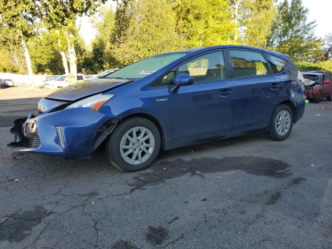 TOYOTA PRIUS V 2014