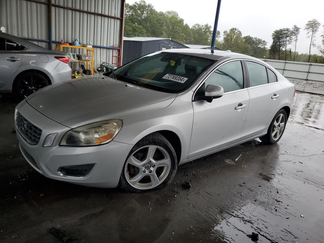 VOLVO S60 2012