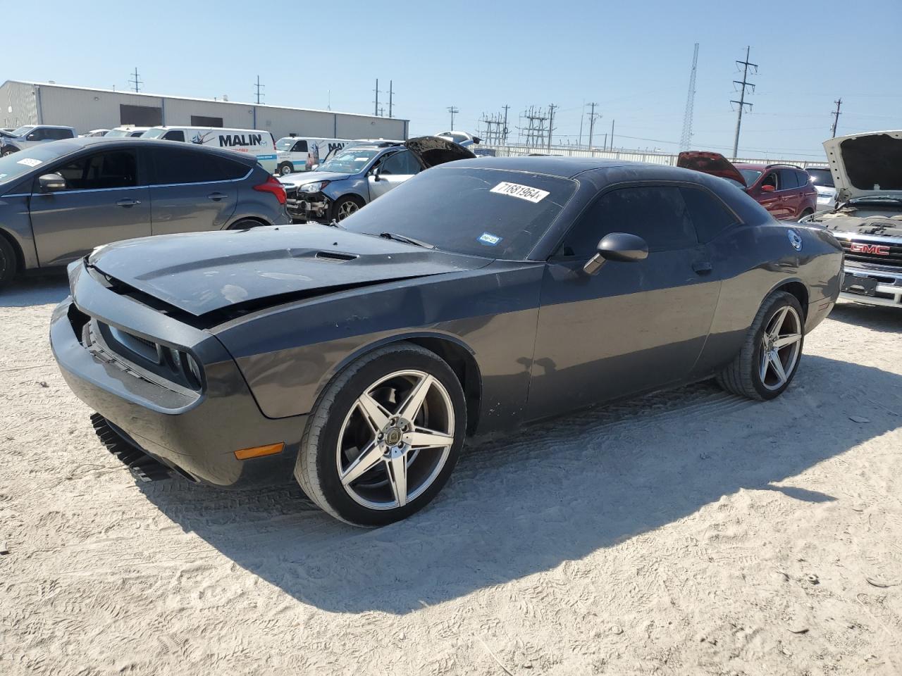 DODGE CHALLENGER 2013