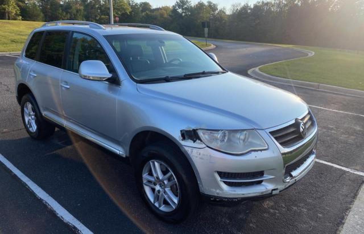 VOLKSWAGEN TOUAREG 2 2009