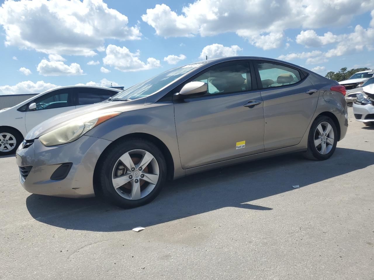 HYUNDAI ELANTRA GL 2013
