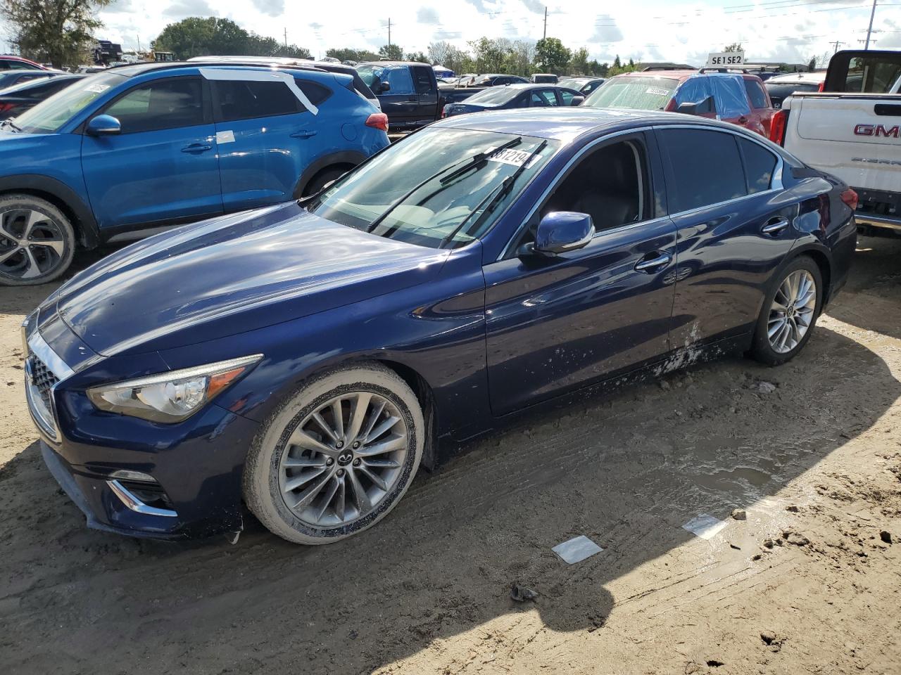 INFINITI Q50 LUXE 2021