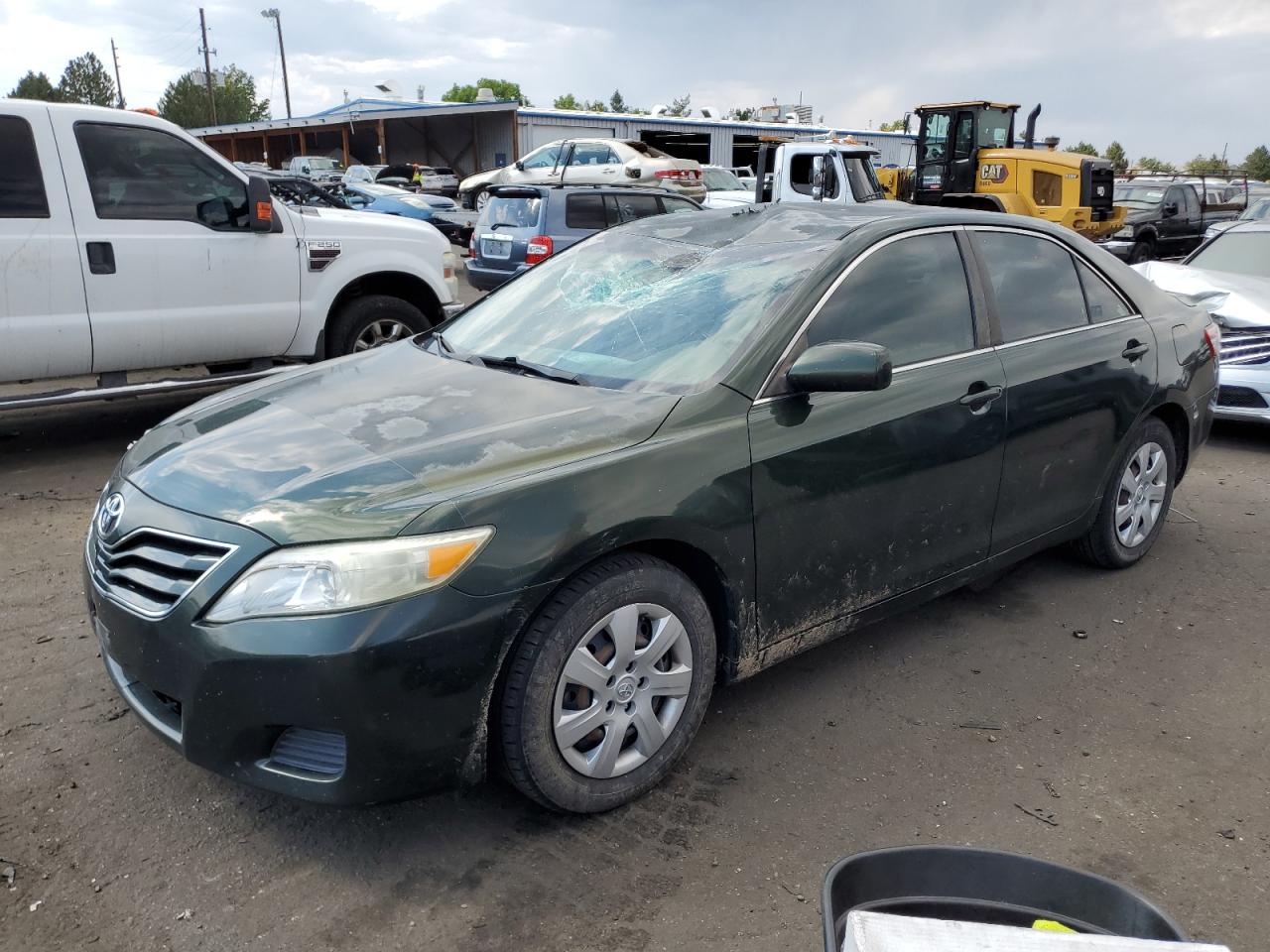 TOYOTA CAMRY BASE 2011