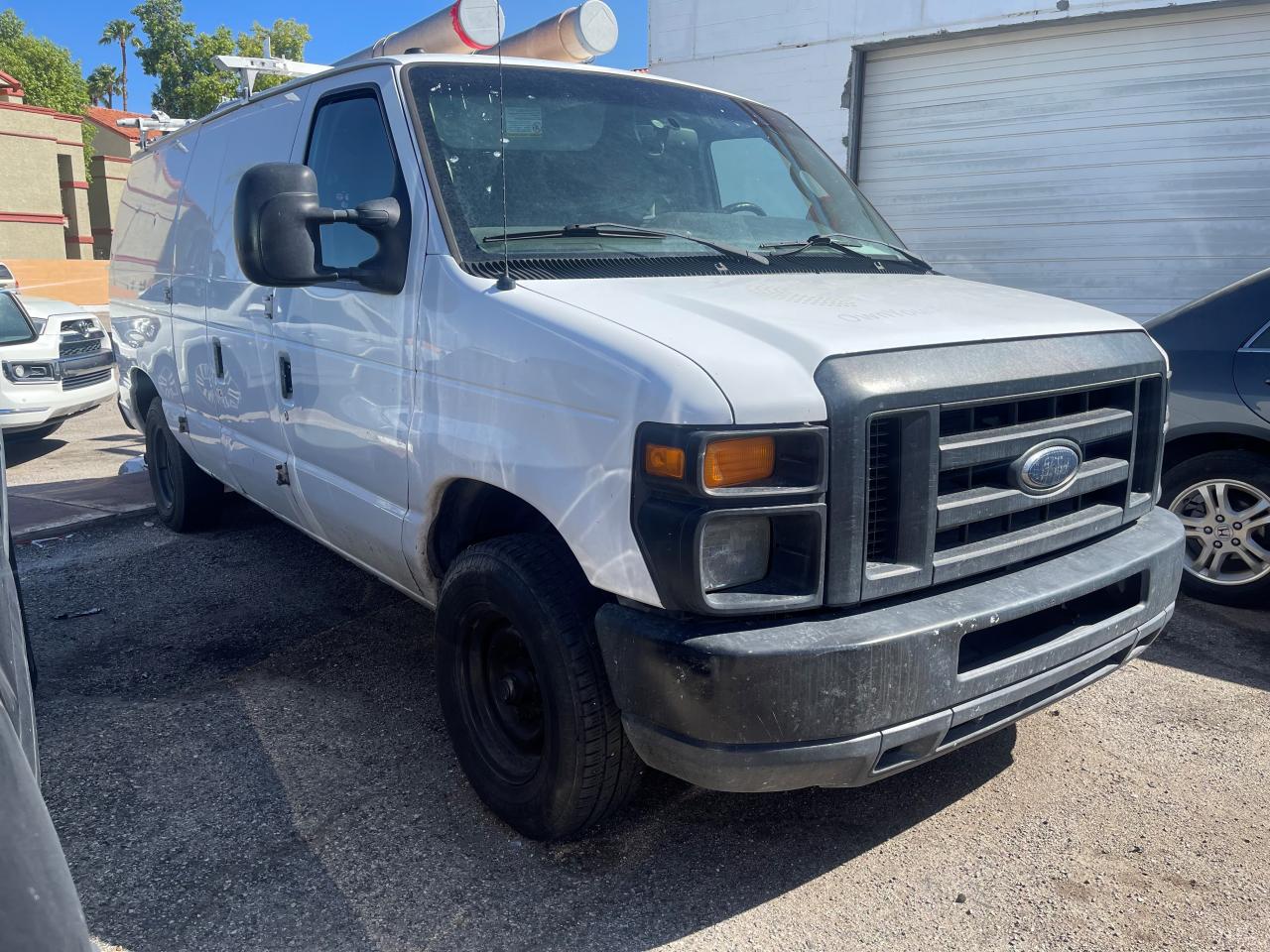 FORD ECONOLINE 2012