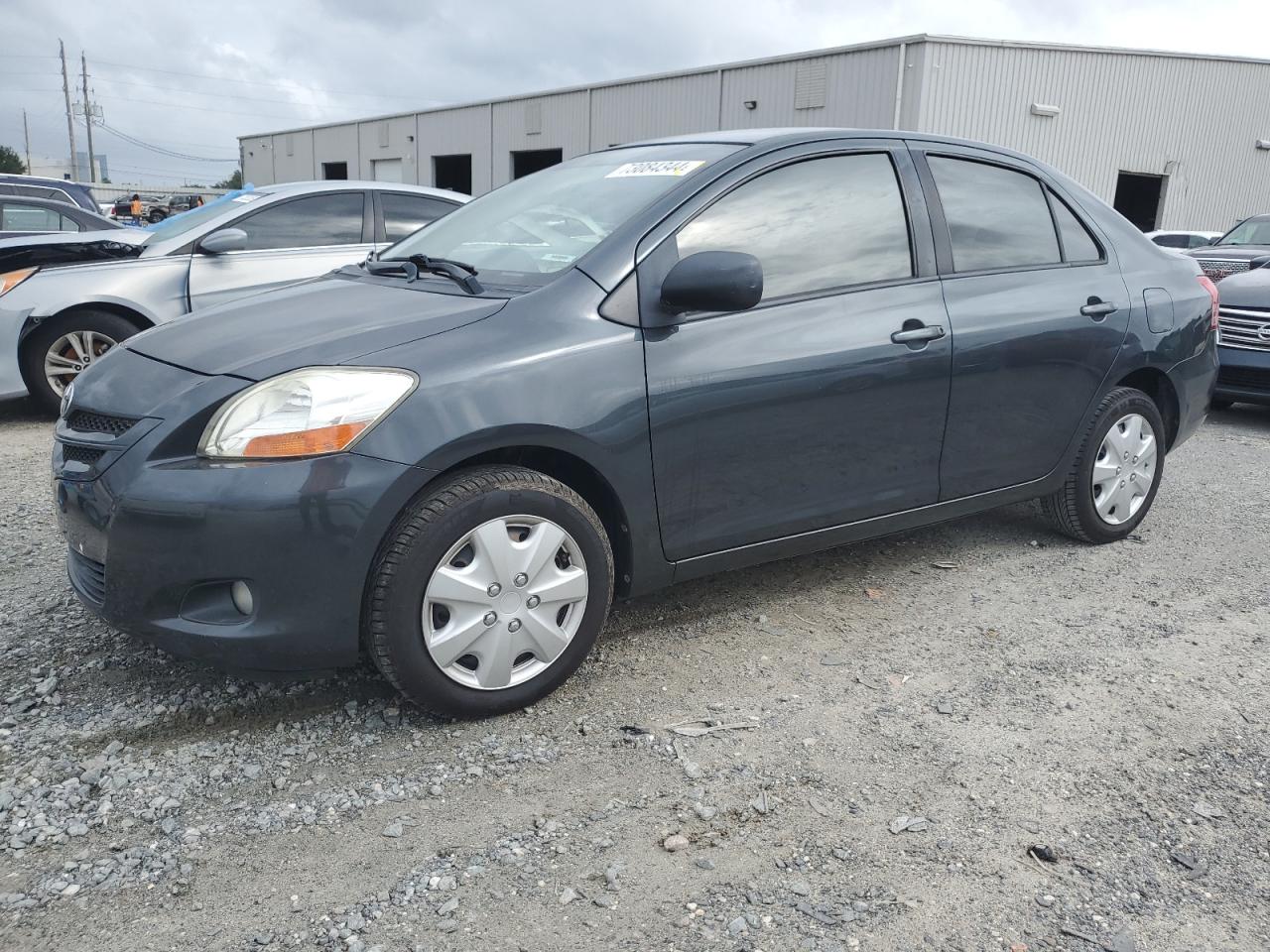 TOYOTA Yaris 2008