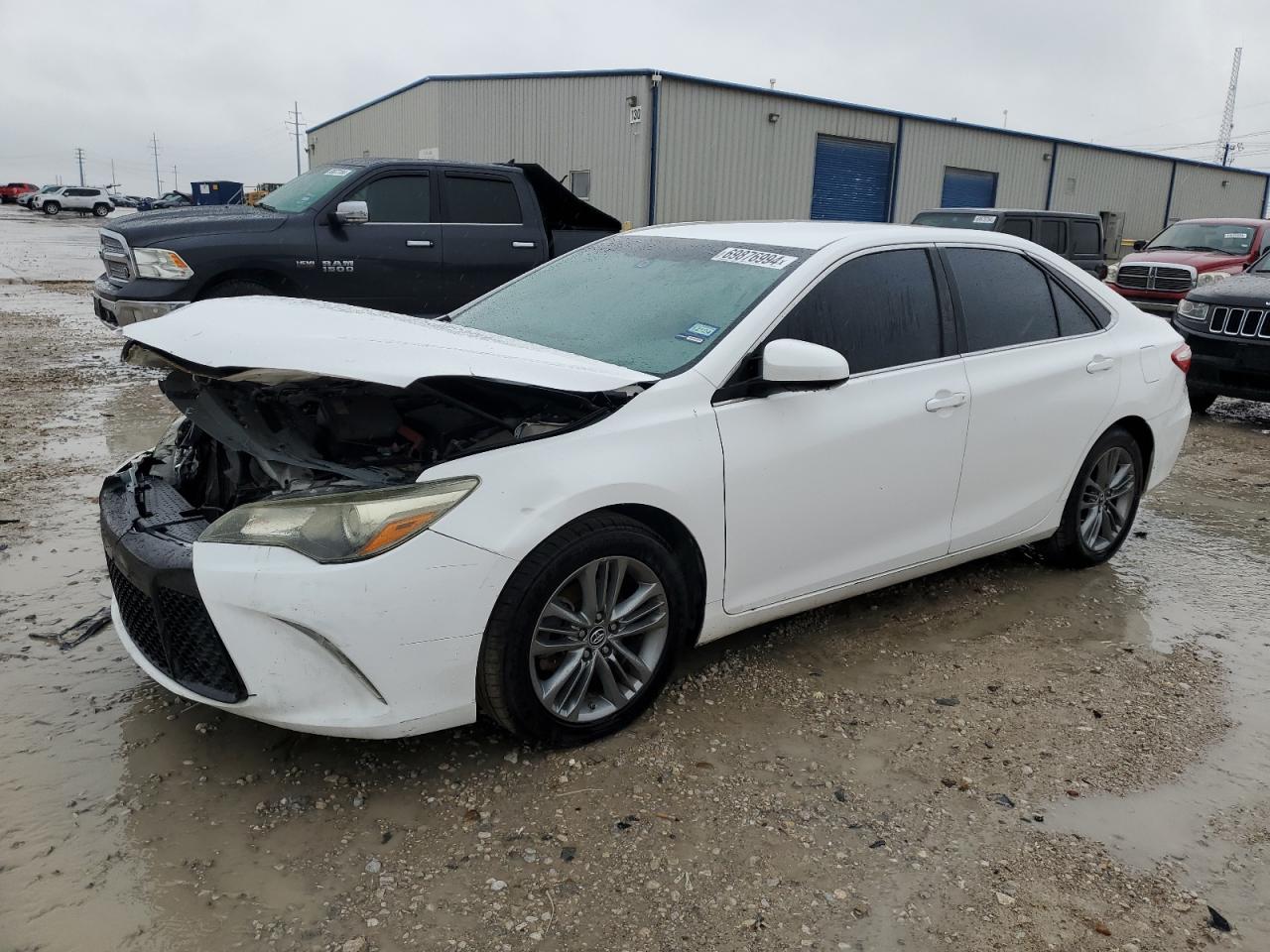 TOYOTA CAMRY LE 2015