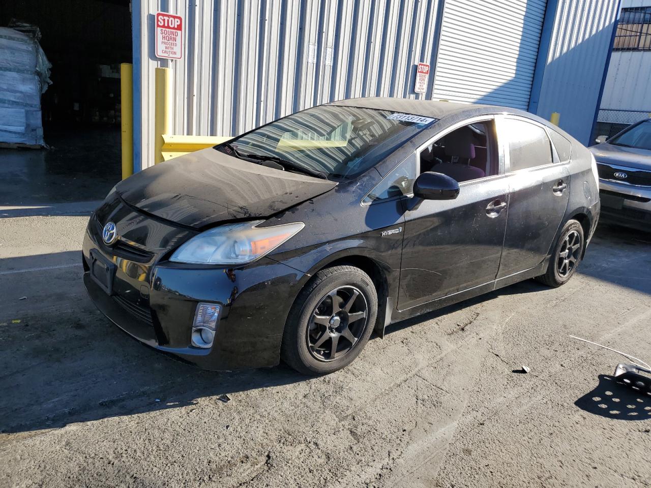TOYOTA PRIUS 2011