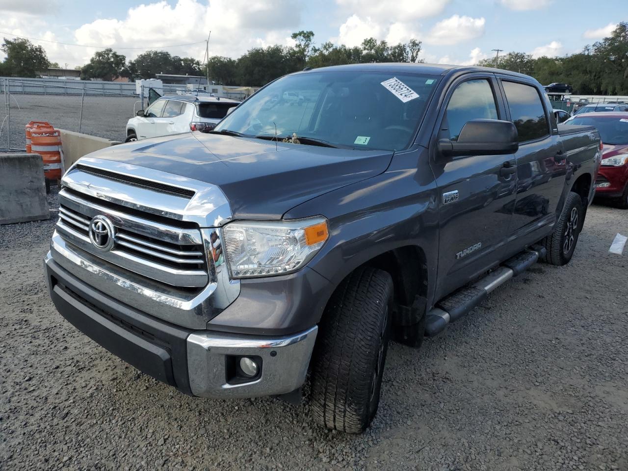 TOYOTA TUNDRA CRE 2016