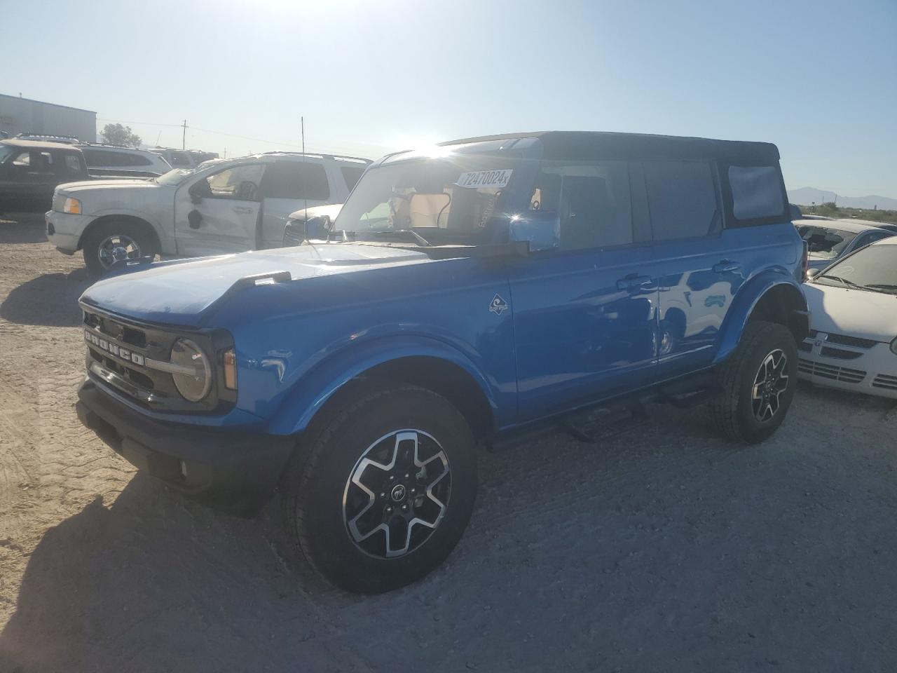 FORD BRONCO OUT 2024