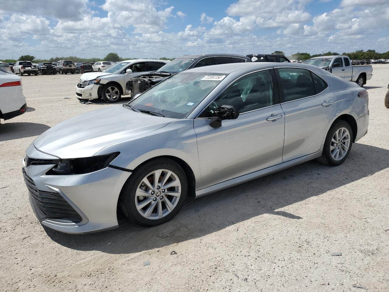 TOYOTA CAMRY LE 2022
