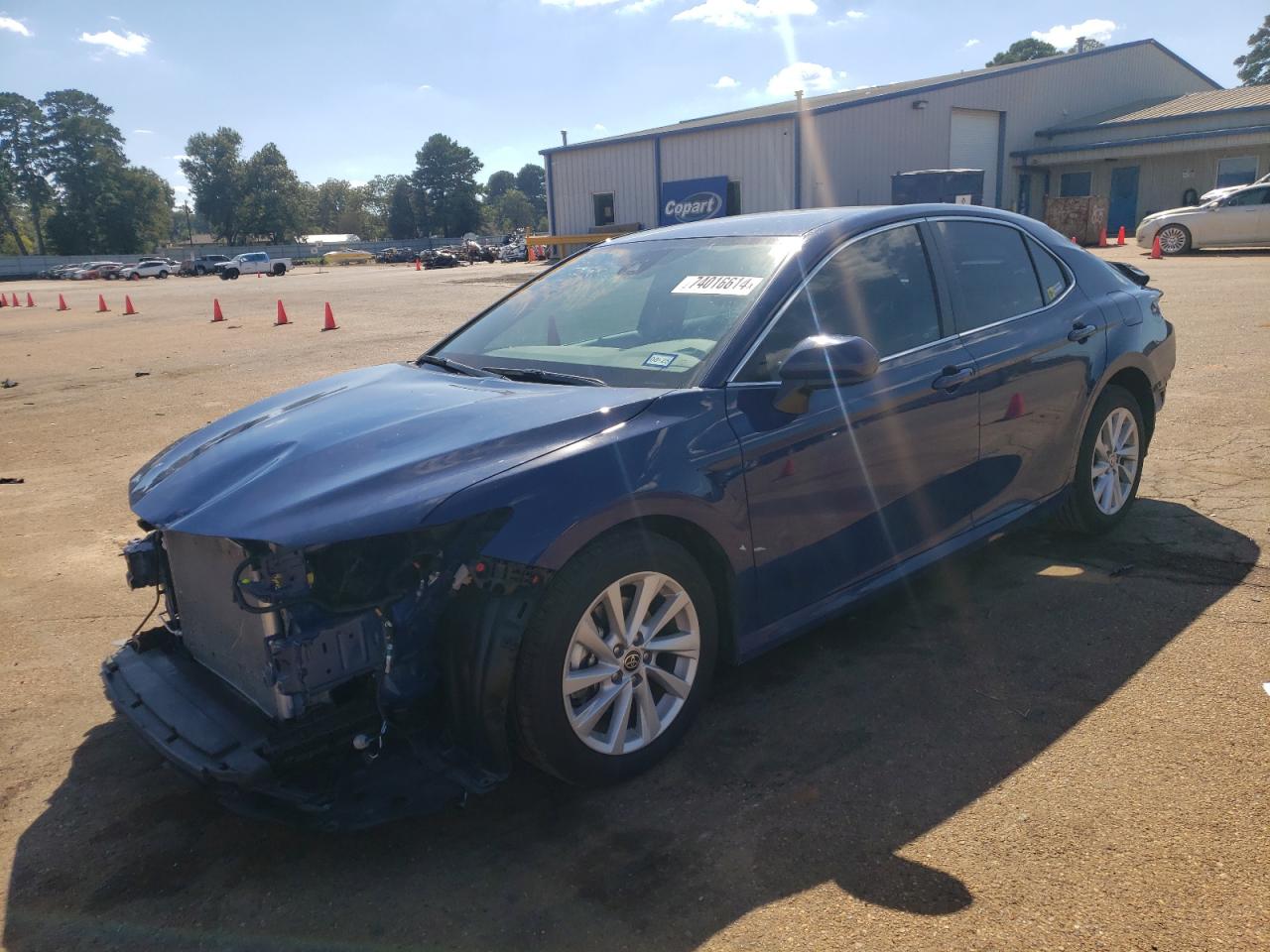 TOYOTA CAMRY LE 2023