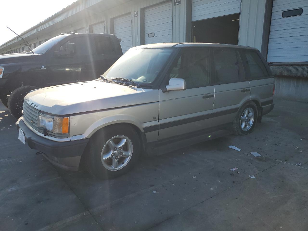 LAND ROVER RANGE ROVE 2000