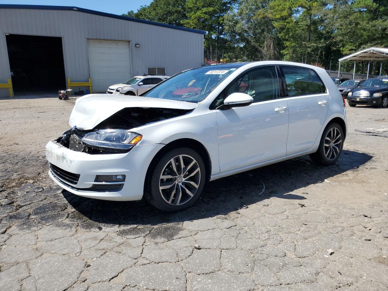 VOLKSWAGEN Golf 2015
