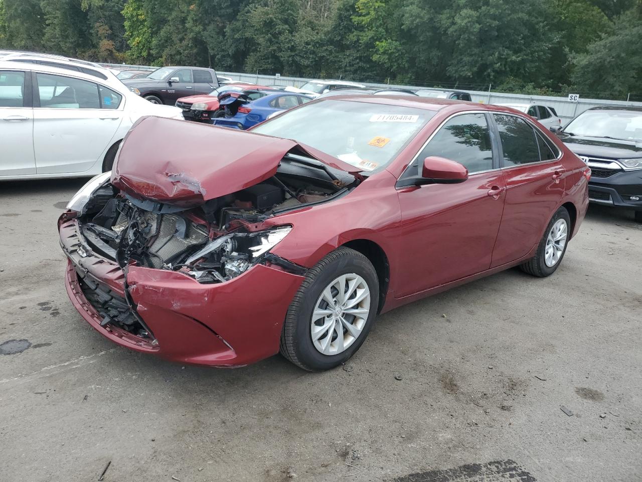 TOYOTA CAMRY LE 2017