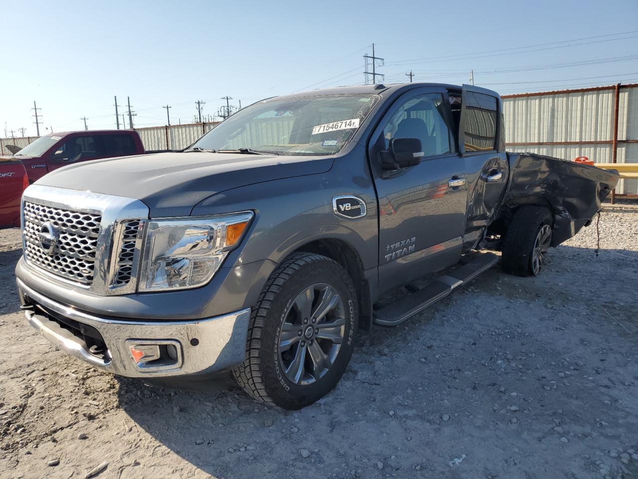NISSAN TITAN SV 2017