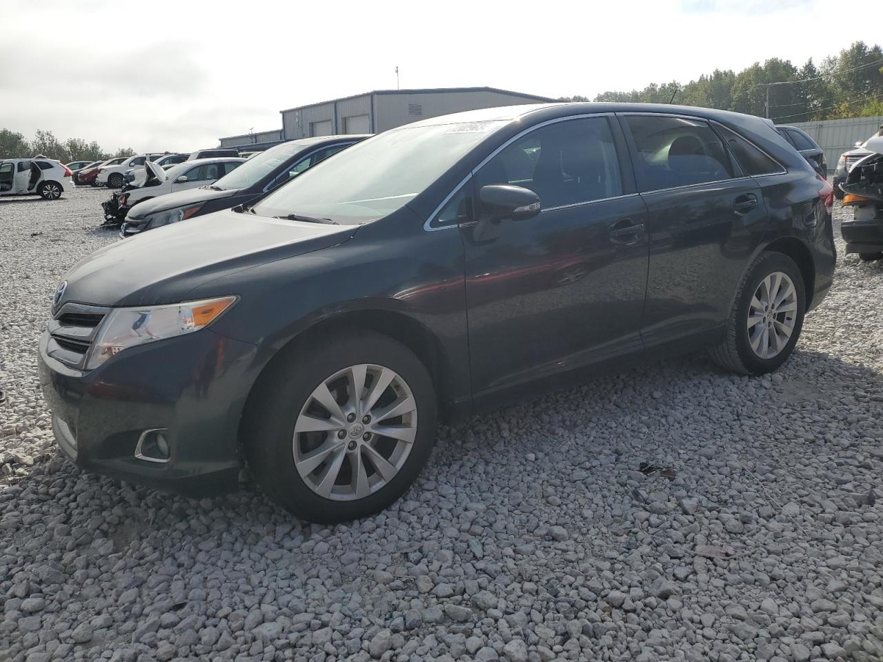 TOYOTA VENZA LE 2013