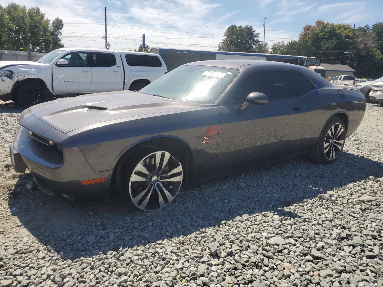 DODGE CHALLENGER 2015