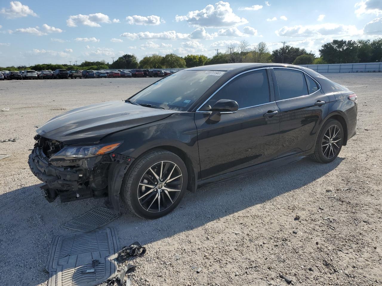 TOYOTA CAMRY SE N 2024