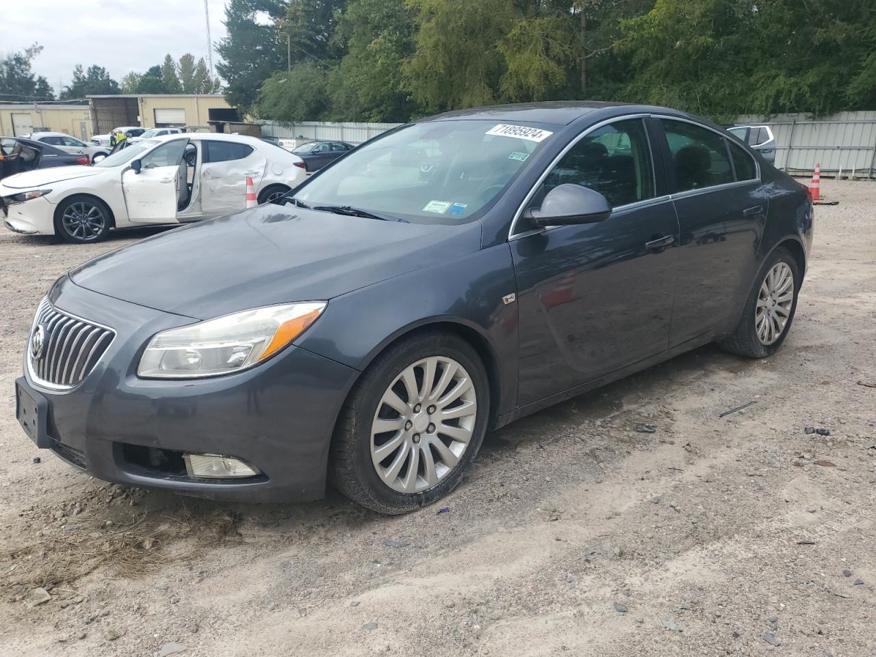 BUICK REGAL 2011