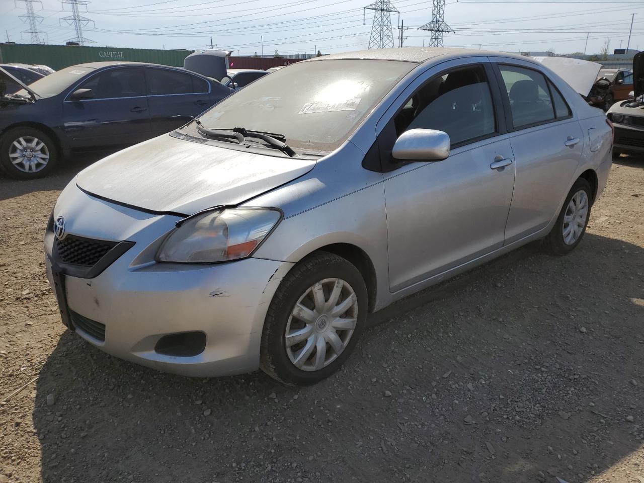 TOYOTA YARIS 2012