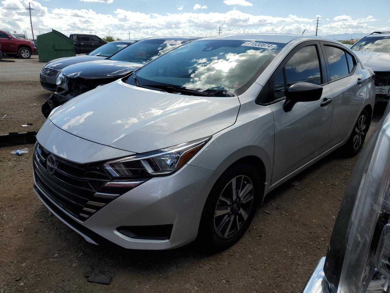 NISSAN VERSA S 2024