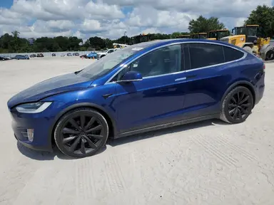 Tesla Model X 2020