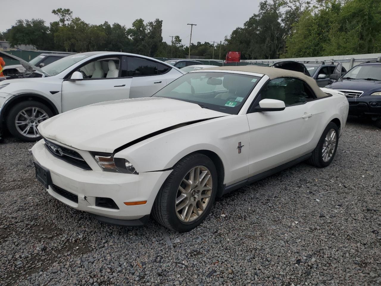 FORD MUSTANG 2012