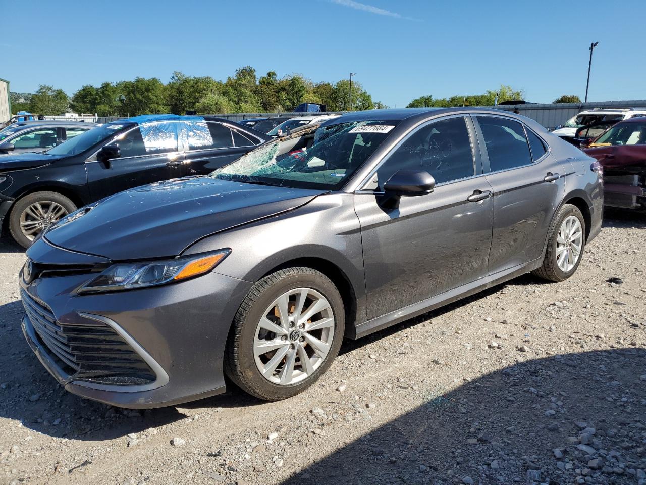TOYOTA CAMRY LE 2021