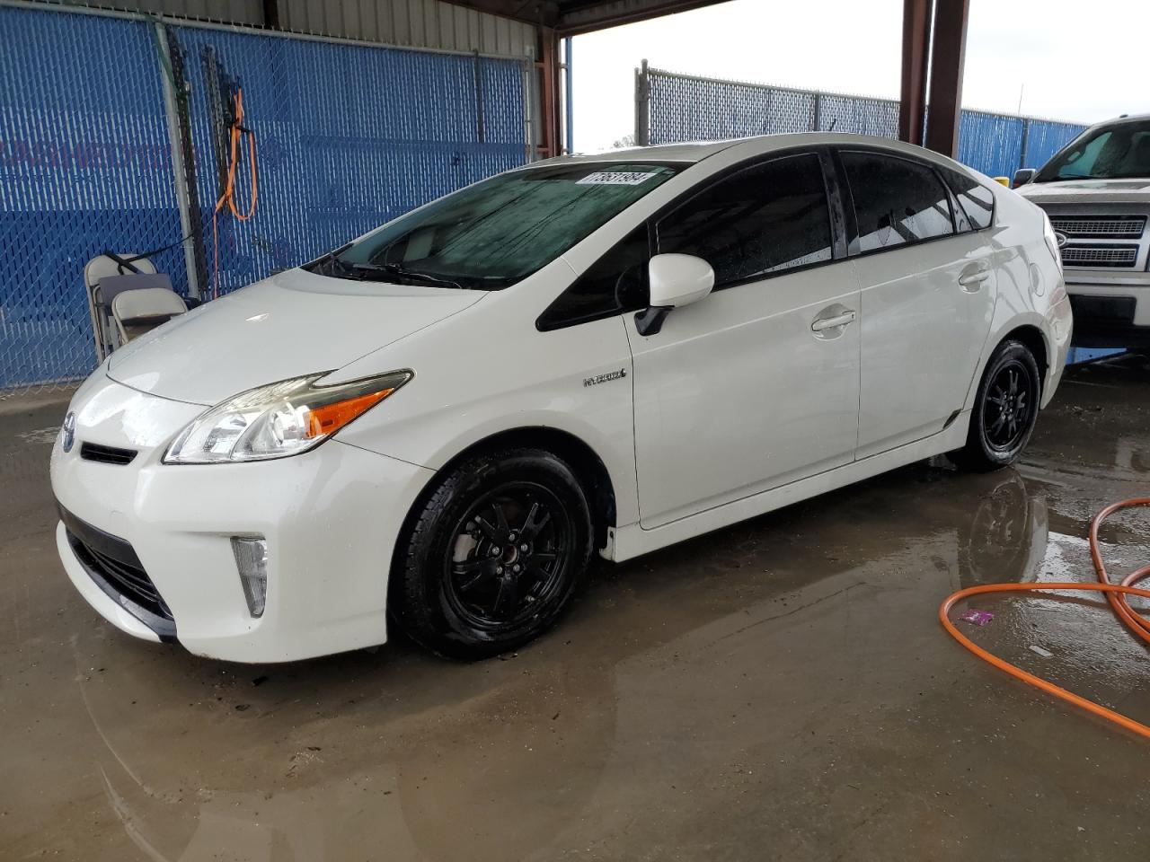 TOYOTA PRIUS 2015
