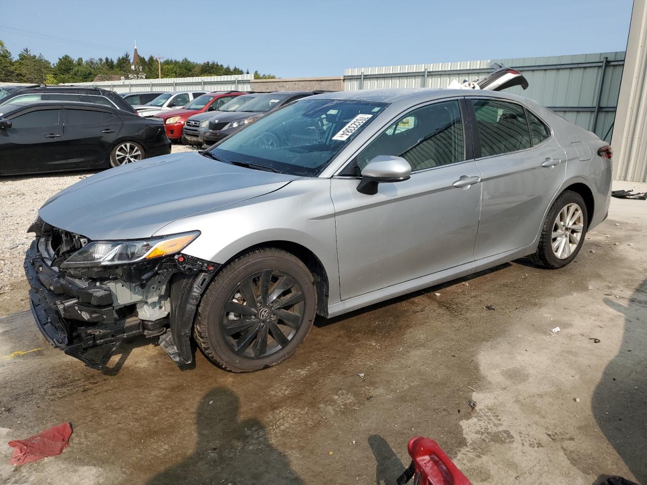 TOYOTA CAMRY LE 2024