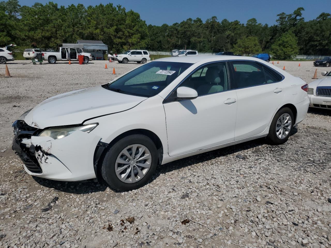 TOYOTA CAMRY LE 2015