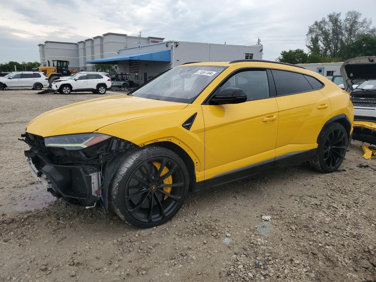 LAMBORGHINI URUS 2020