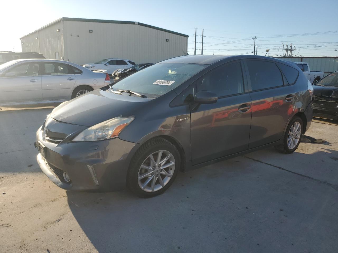 TOYOTA PRIUS V 2014