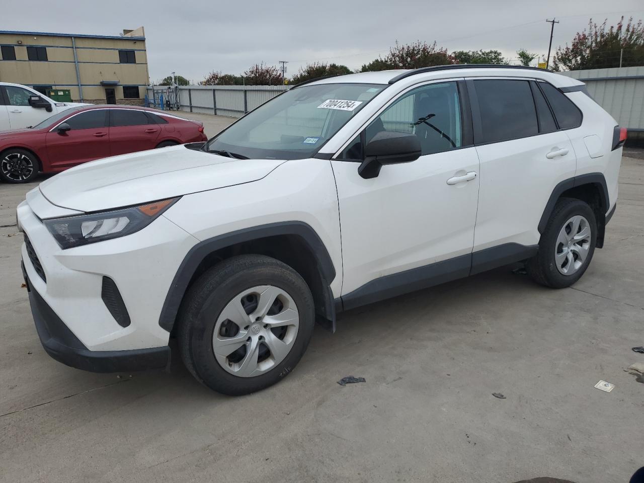 TOYOTA RAV4 LE 2020