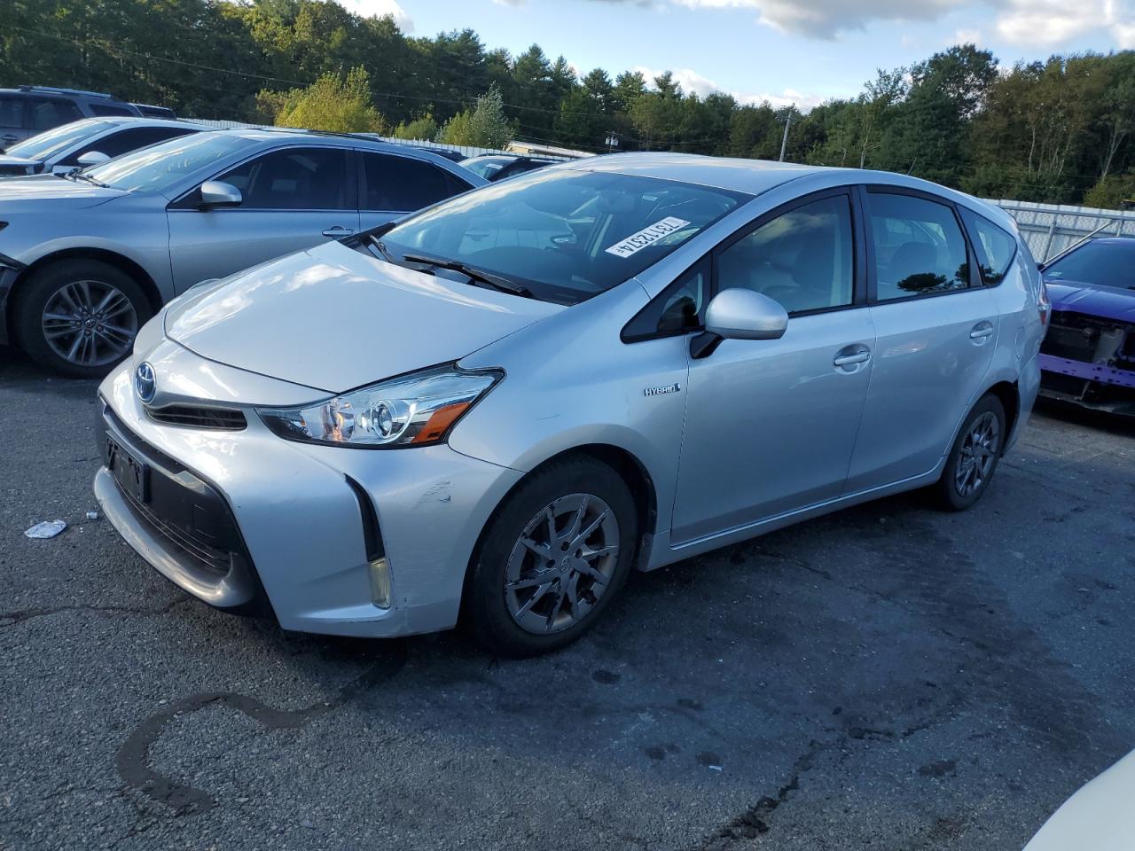 TOYOTA PRIUS V 2015