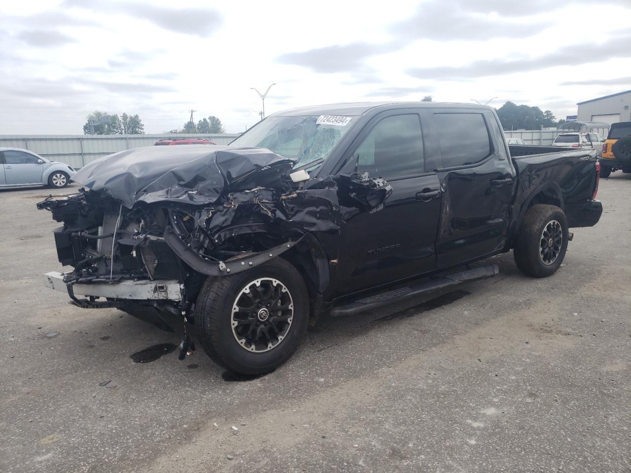 TOYOTA TUNDRA CRE 2022