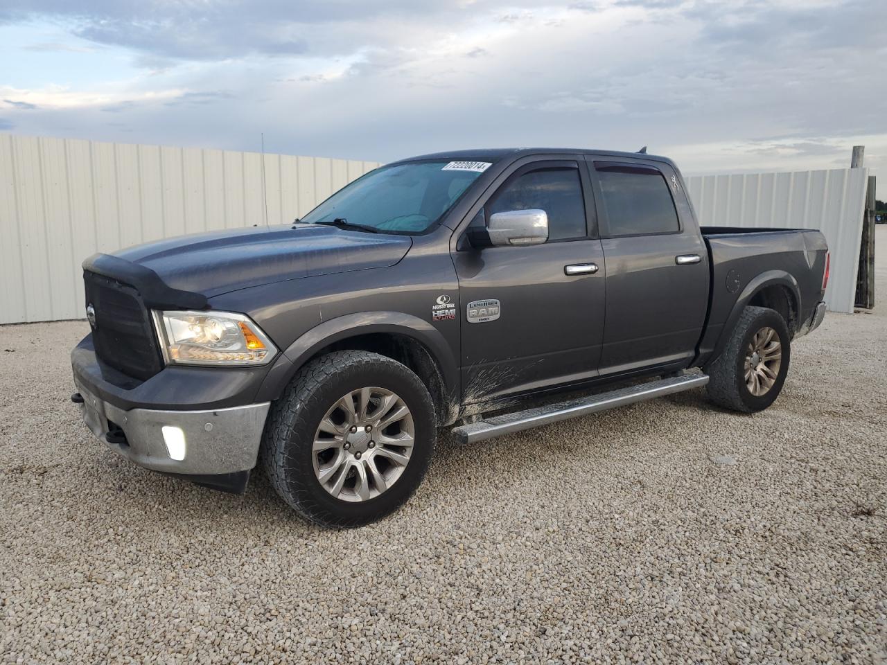 RAM 1500 LONGH 2016
