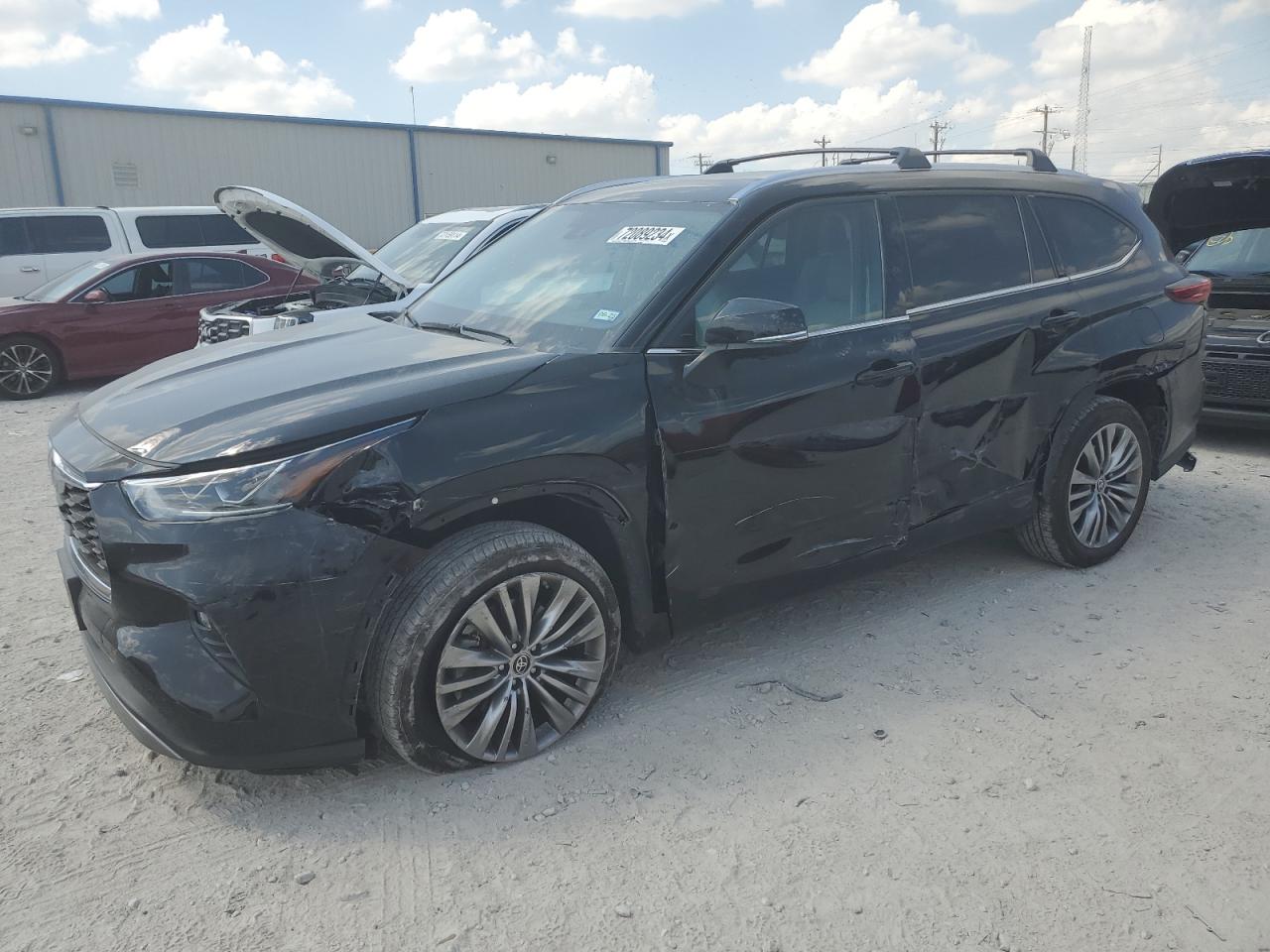 TOYOTA HIGHLANDER 2023
