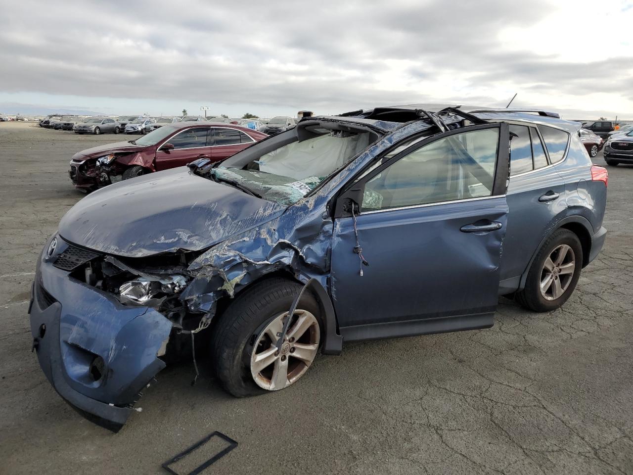 TOYOTA RAV4 XLE 2013