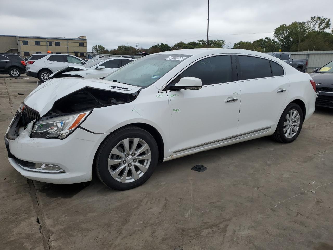 BUICK LACROSSE 2014