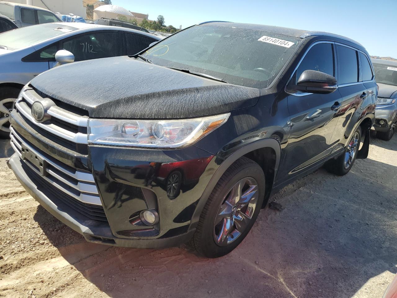 TOYOTA HIGHLANDER 2017