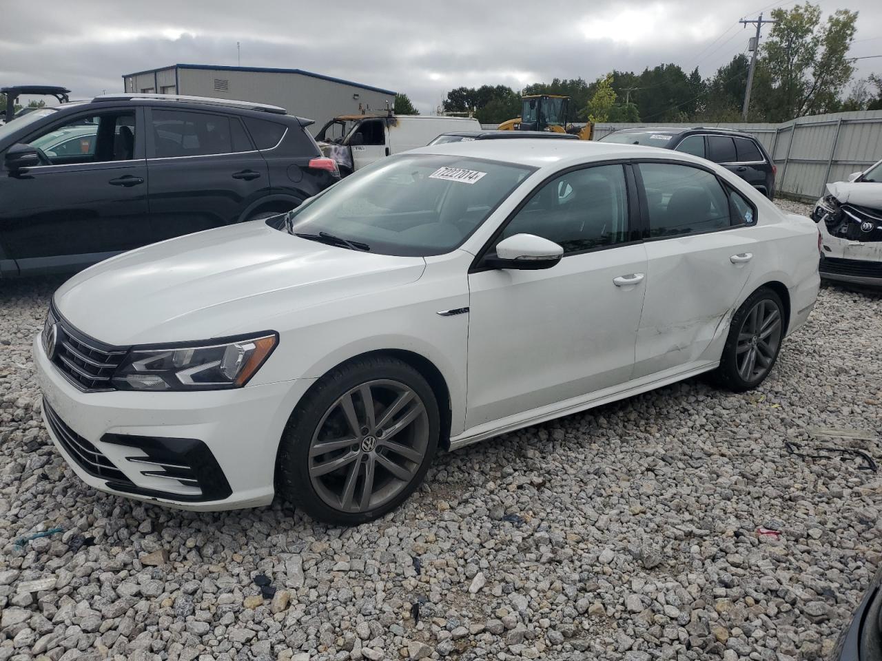 VOLKSWAGEN PASSAT S 2018