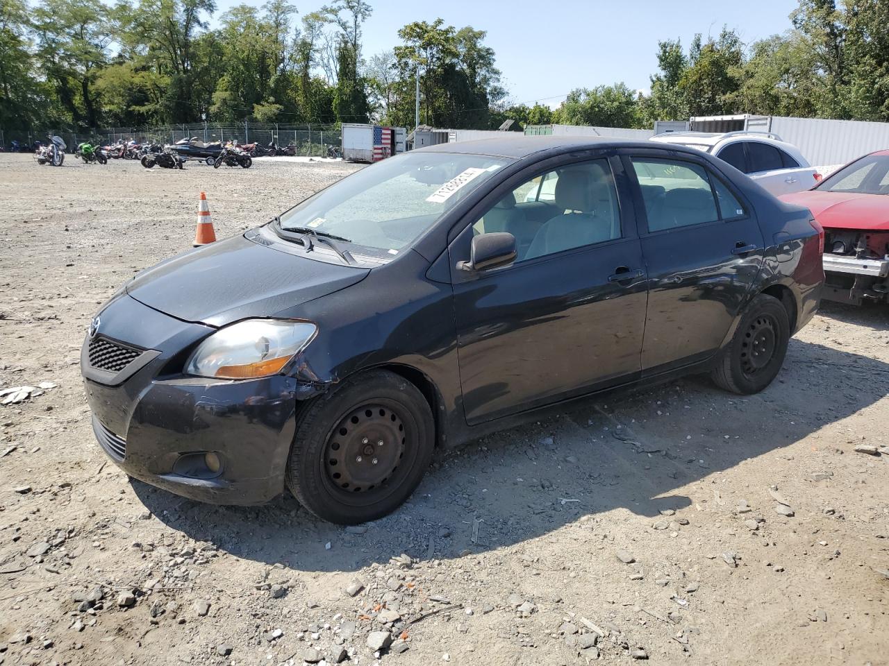 TOYOTA Yaris 2009