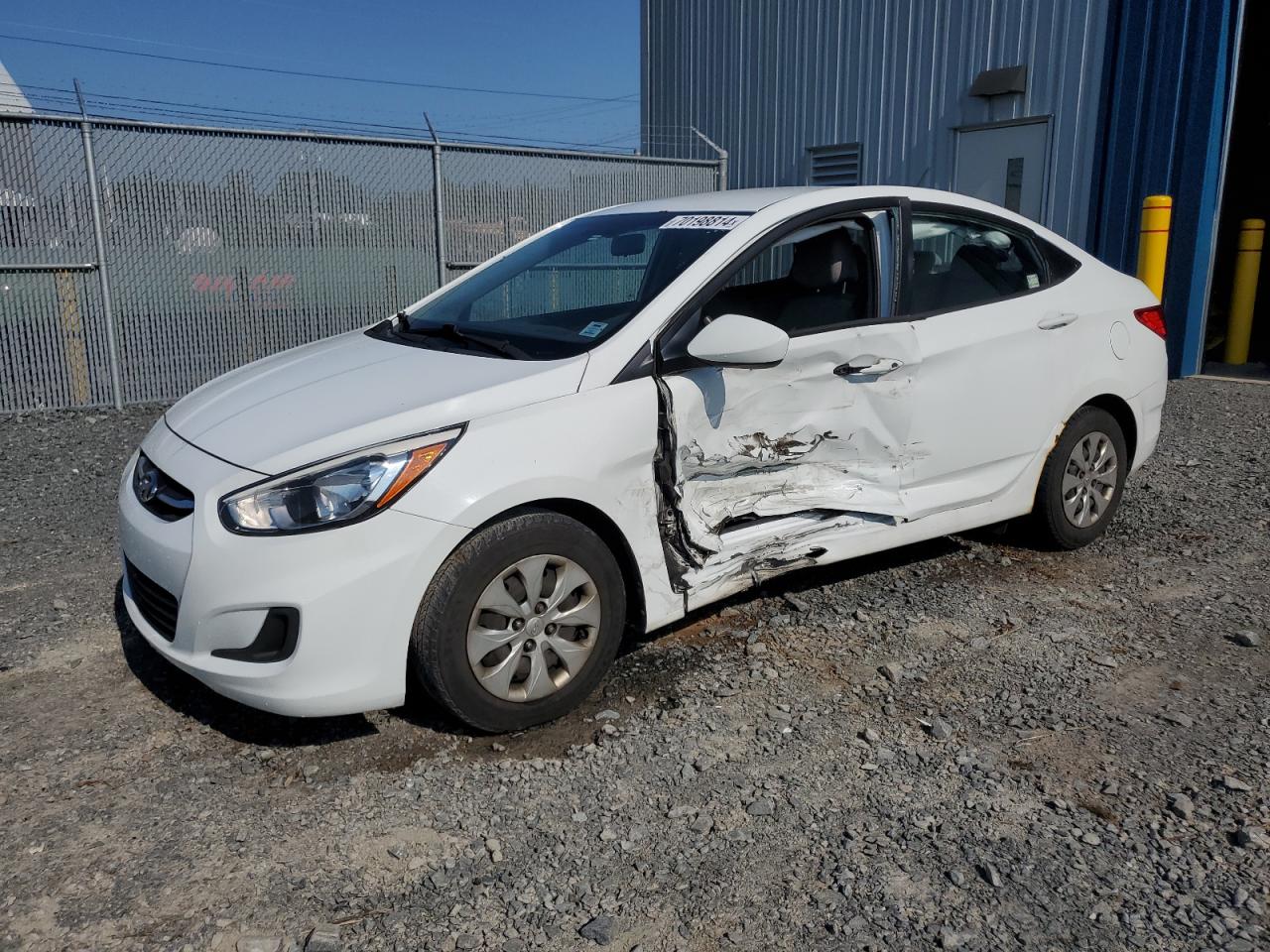 HYUNDAI ACCENT SE 2016