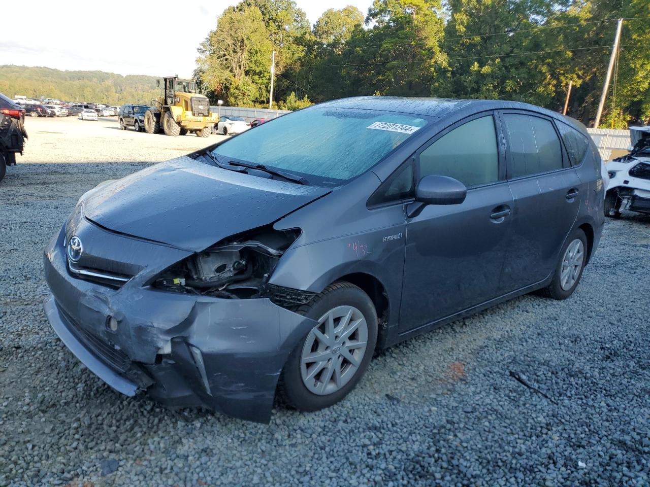 TOYOTA PRIUS V 2012