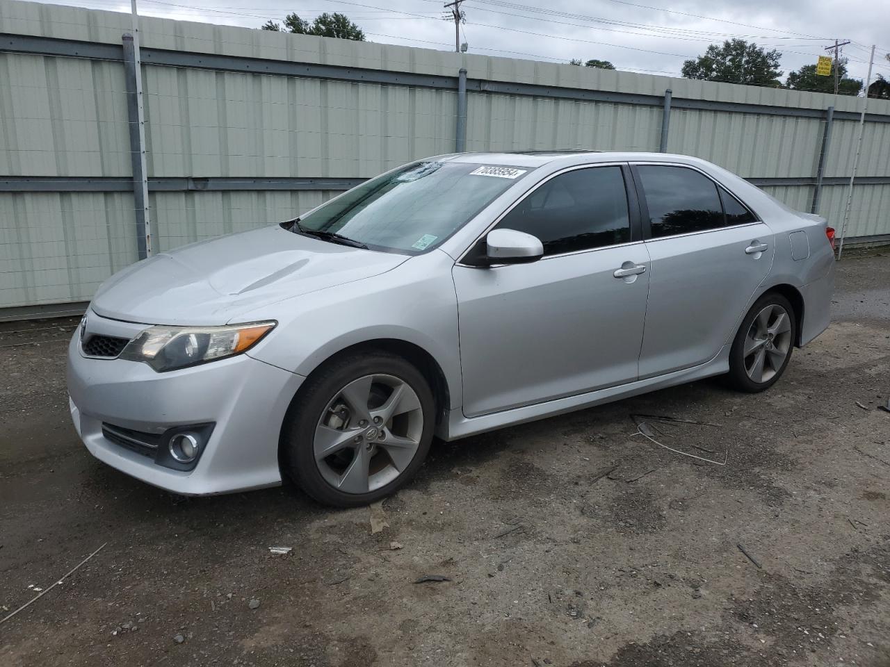 TOYOTA CAMRY SE 2012