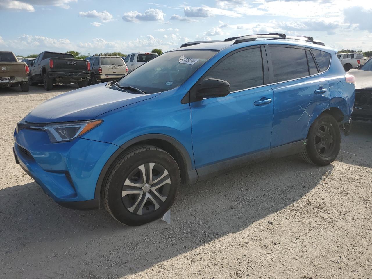 TOYOTA RAV4 LE 2017