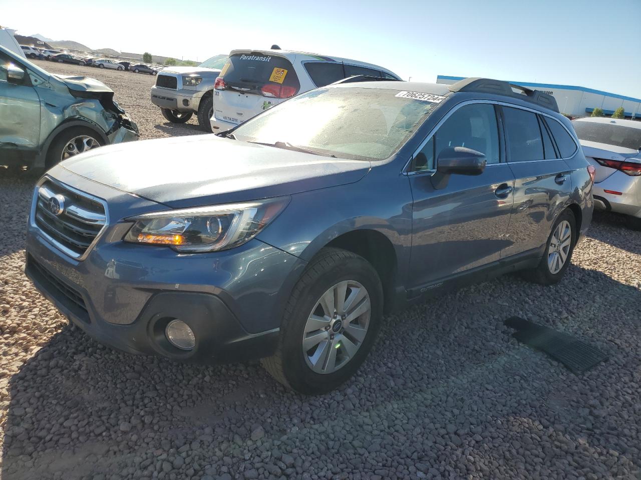 SUBARU OUTBACK 2. 2018