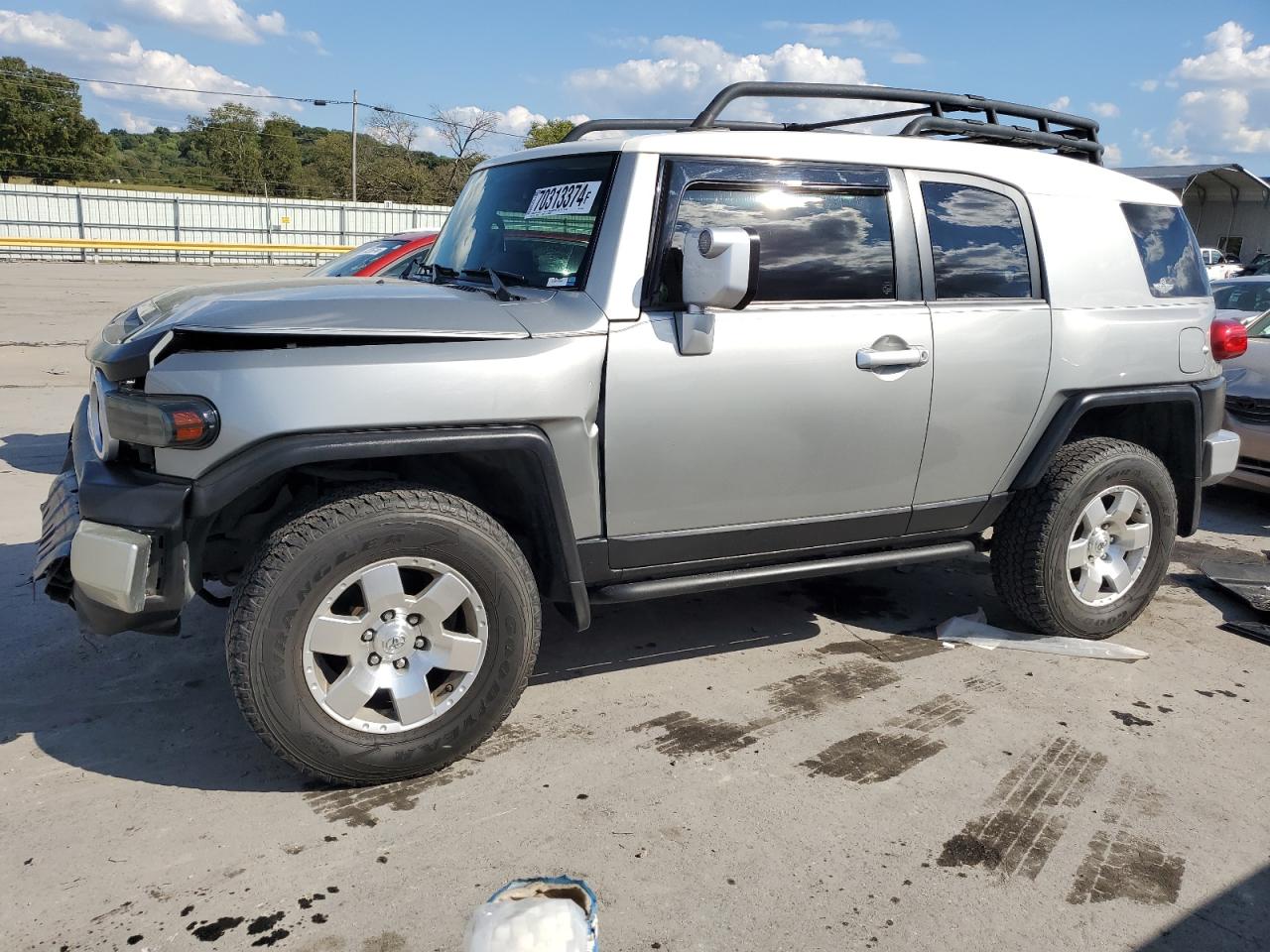 TOYOTA FJ CRUISER 2010